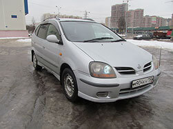 Nissan Tino